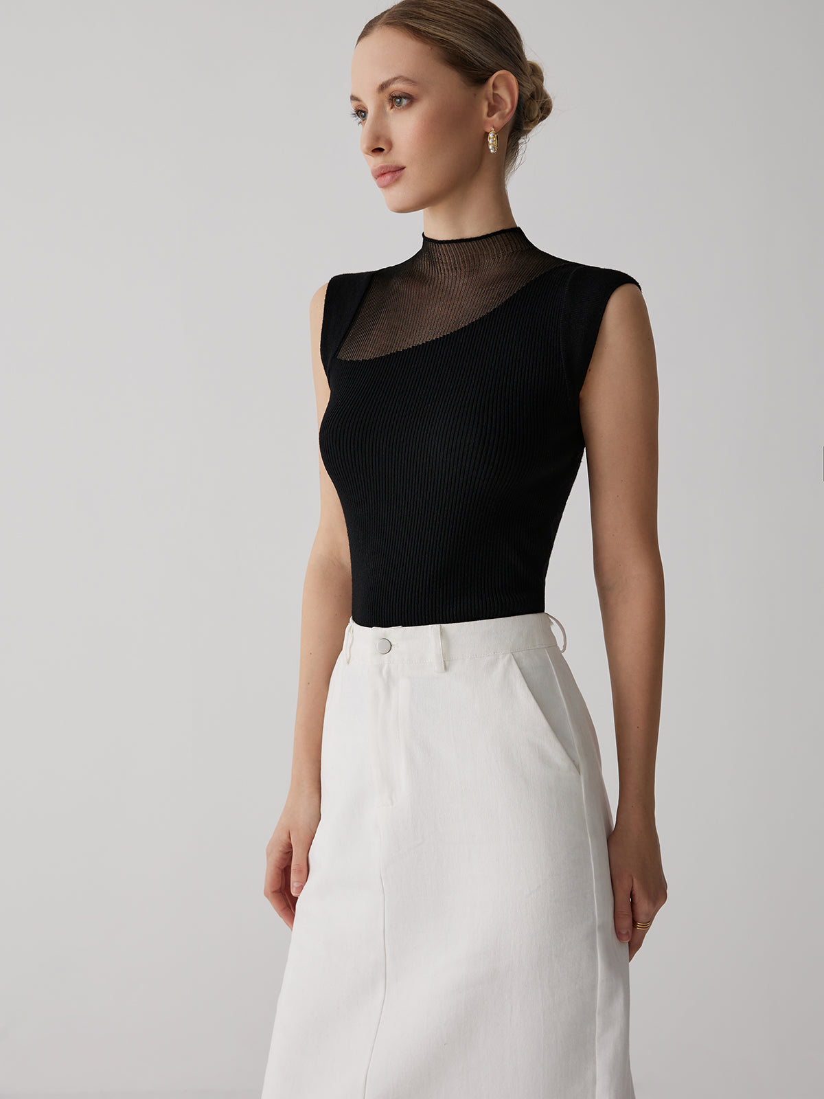 Clara | Sleeveless Mesh Patchwork Top